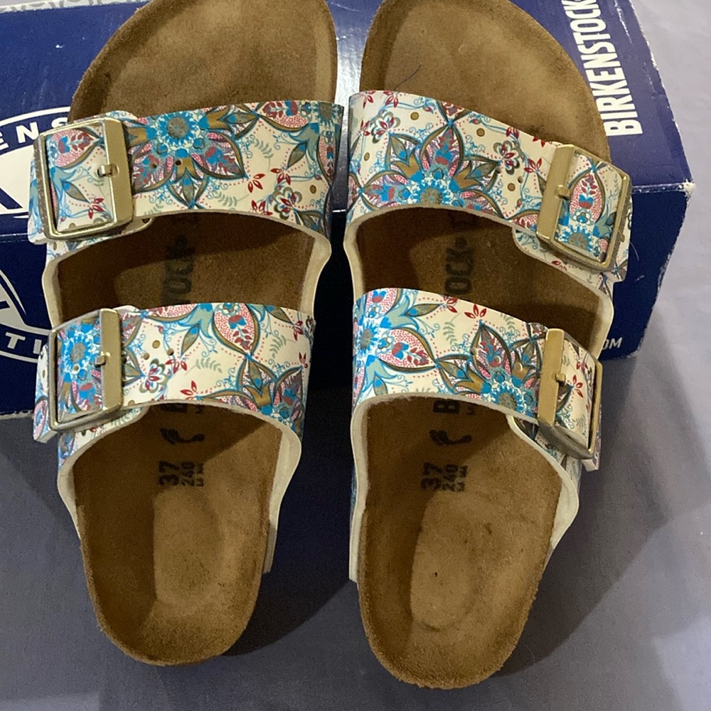 Birkenstock  Floral Sandals - Blue and White